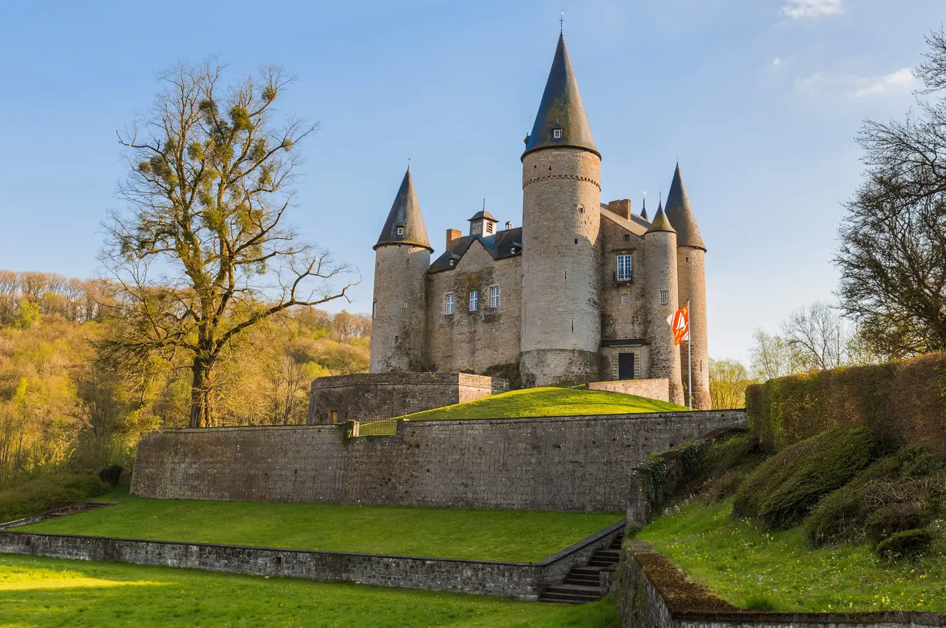 Vêves Castle, Ardennes