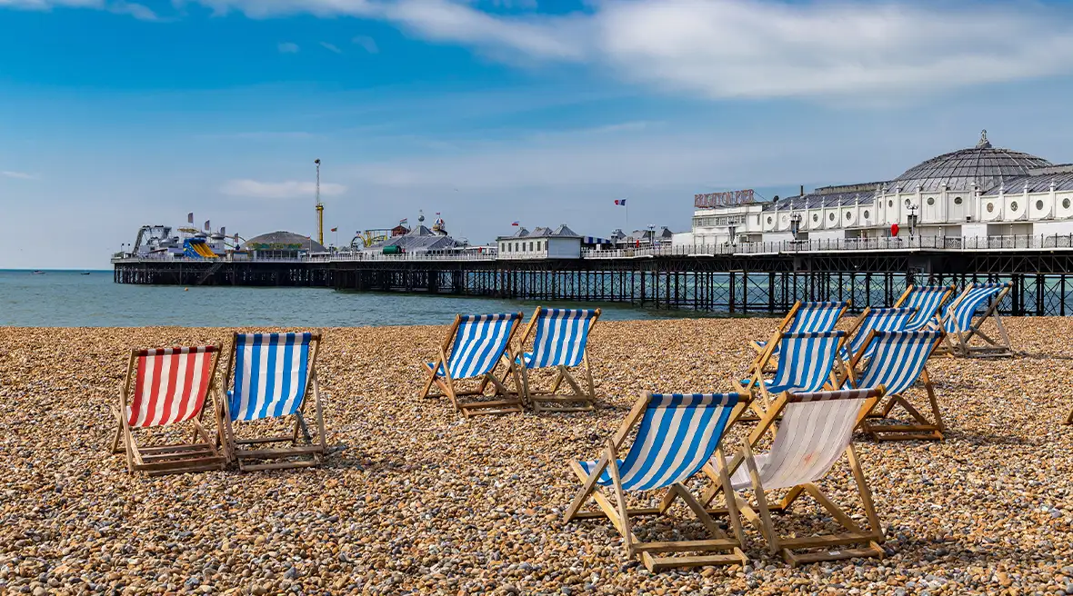 Vue de la plage et la jetée de Brighton