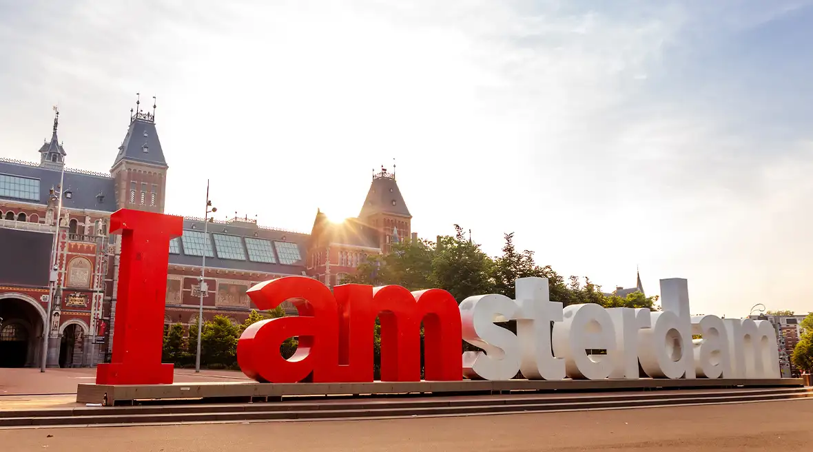 I Amsterdam sign in Amsterdam street