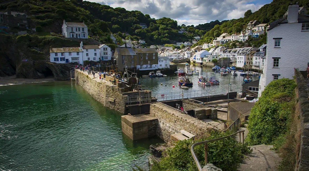 Le petit village de pêche « à l'italienne » de Polperro en Cornouailles
